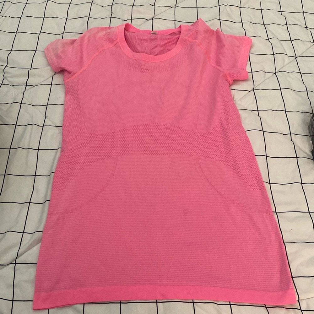 Lululemon active tee